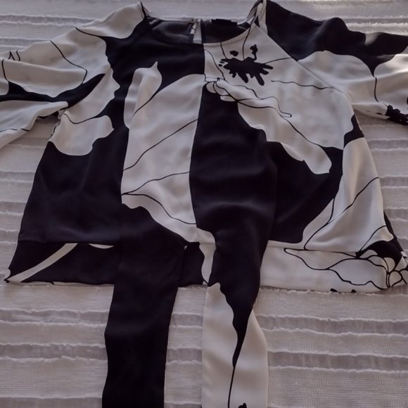 Liz Claiborne Top - Picture 8 of 8